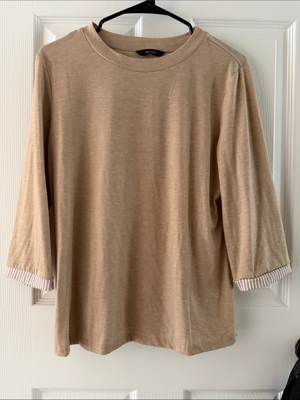 Dokotoo Tan Crewneck 3/4 Sleeve Top with Striped Cuffs, Women’s Small